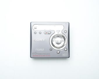 Sony MZ-G750 Minidisc Recorder – Portable MD Walkman With Radio