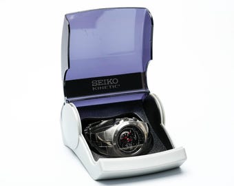Seiko Kinetic Arctura Chronograph 7L22-0AA0 – Sapphire Crystal, Stainless Steel, with Original Box (Fully Working)