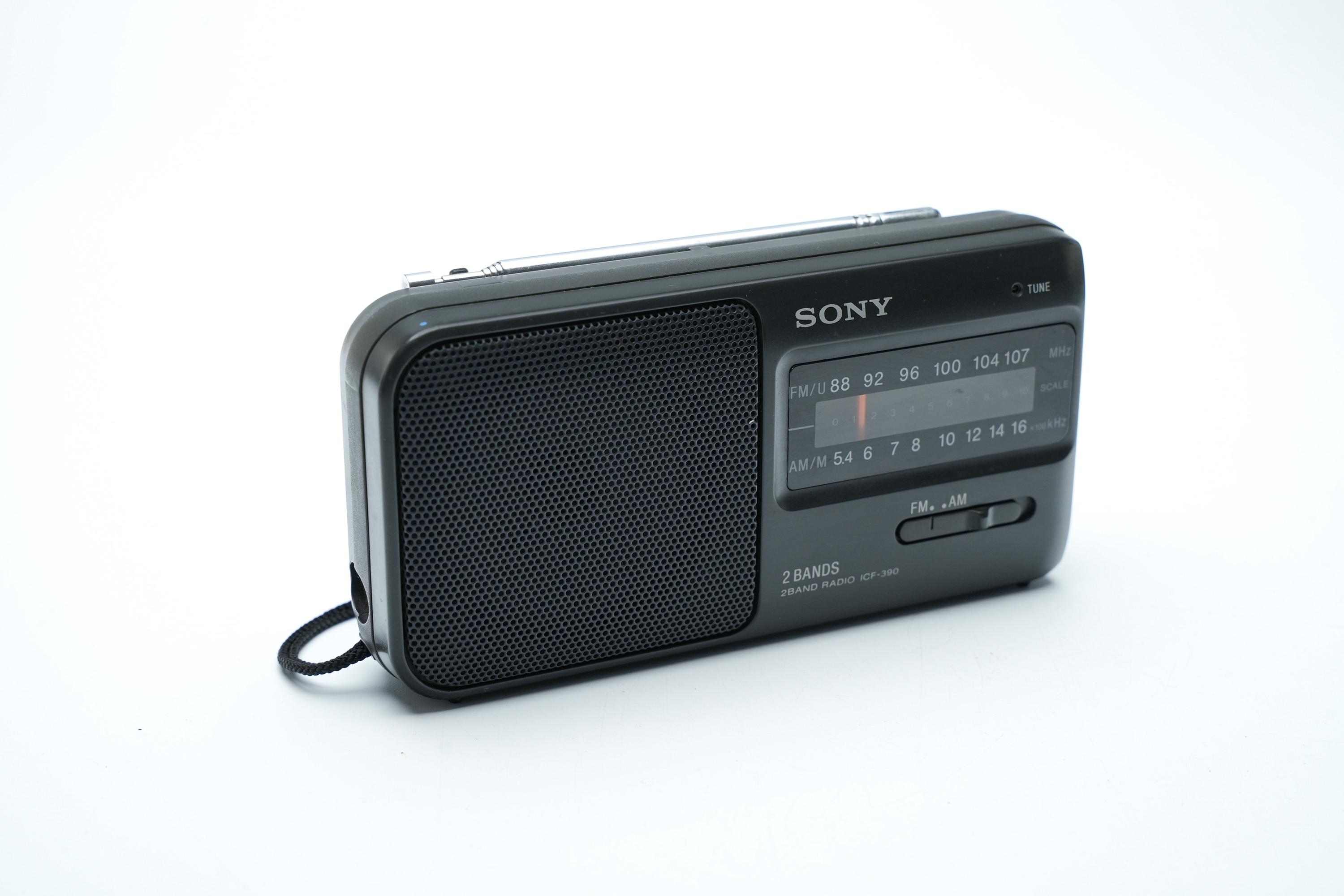 使えるSONY ICF-S18 FM/AM 2バンドラジオ 本体 使えるSONY ICF-S18 FM