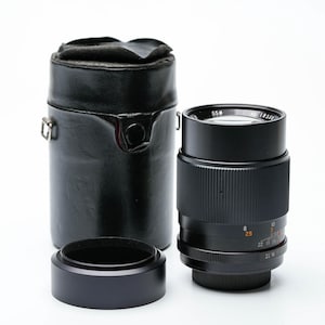 Pentor 135mm f/2.8 M42 Lens – Vintage Telephoto with Original Hood & Case (Made in Japan, Excellent Condition)