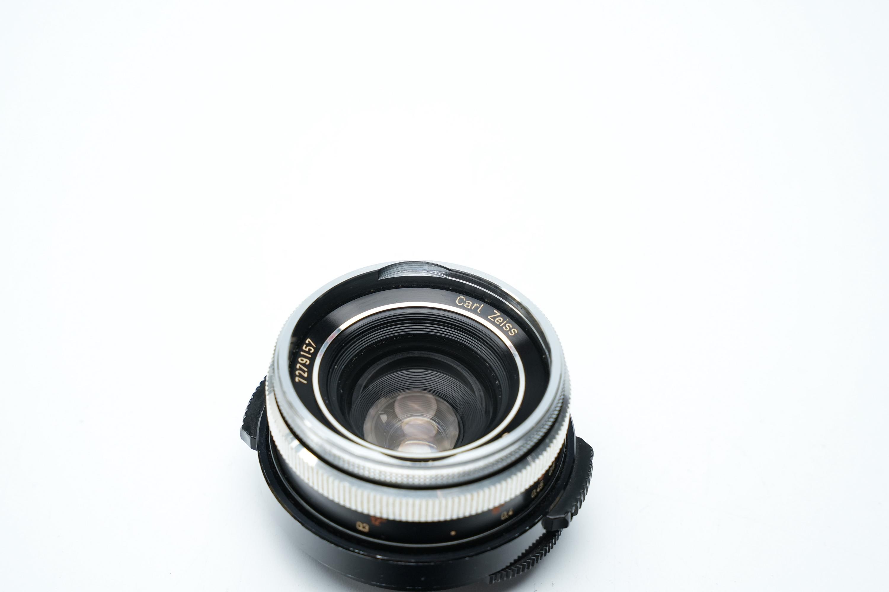 Carl Zeiss Skoparex 35mm F/3.4 – M42 Wide-angle Lens, West Germany