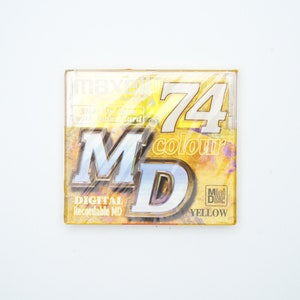 Maxell MiniDisc Yellow – 74-Minute Rewritable Audio Disc in Bold Yellow