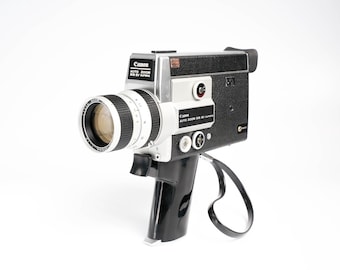 Canon Auto Zoom 518 SV Super 8 Camera – F/1.8 5× Zoom Lens + Case