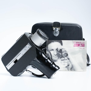 Canon Zoom 250 Super 8 Movie Camera – 1968 Model with Case & Manual (Fully Working, Made in Japan)