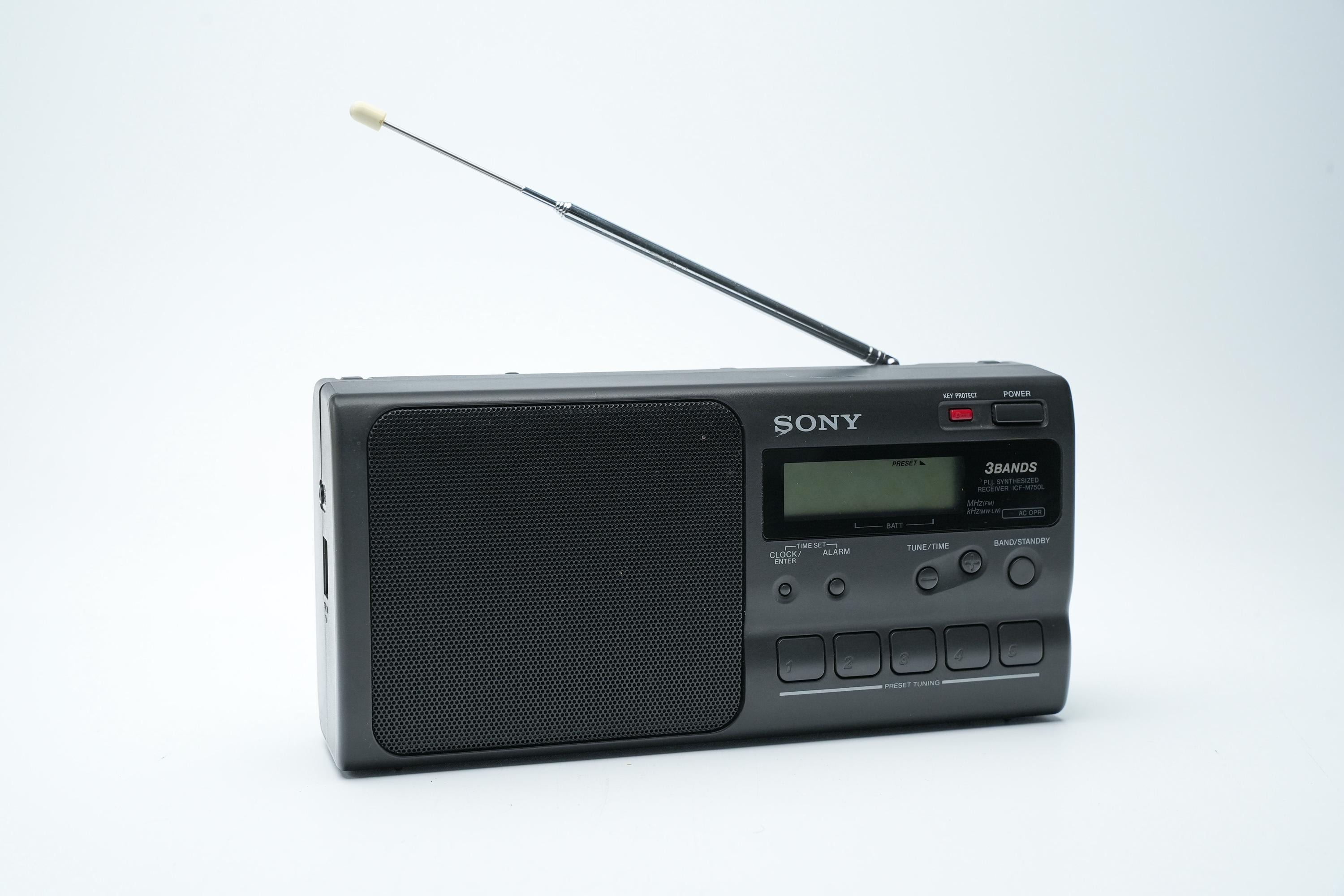 Sony ICF-M750L Radio Vintage 1990s Portable - Etsy