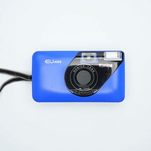 Konica EU-Mini Compact Camera – Classic 1990s Design for Analog Enthusiasts
