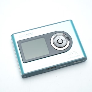 ソニー ICF-P26 AM/FMポータブルポケットラジオ、ブラック縦型 - Etsy 日本