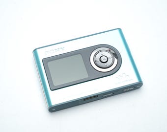 Sony Watchman FD-30A ポータブル AM/FM ラジオ/TV UHF VHF 電源オン