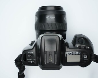 Reflex Minolta Dynax 300SI 24x36 + Objectif 35-70 Mm 1:35 - Argentique