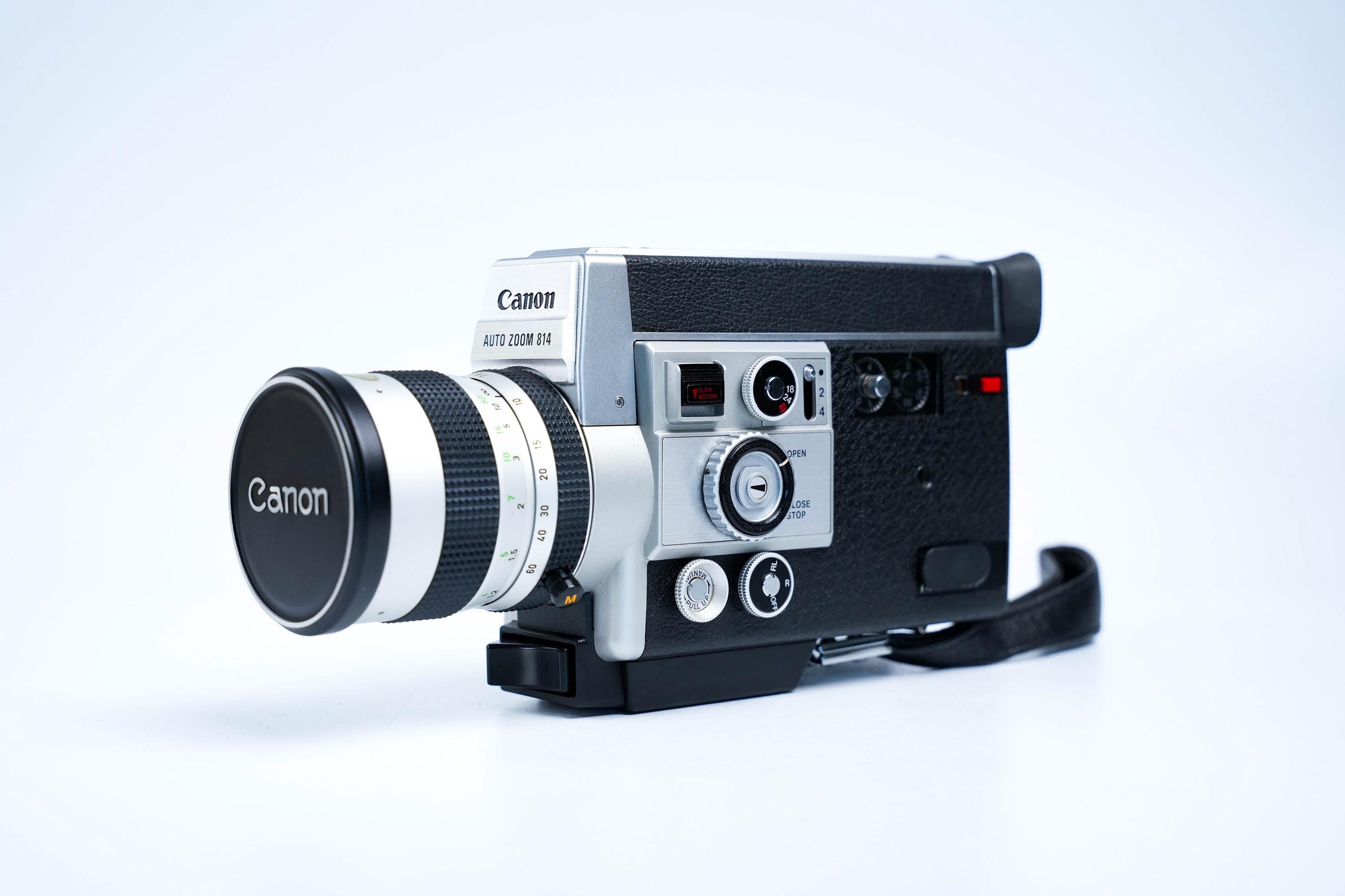 キヤノン オートズーム 814 電子式スーパー8フィルムカメラ 1973年製