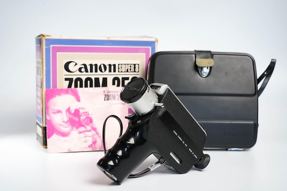 Canon Zoom 250 Super 8 Camera With 10.8–27mm F/1.8 Lens – Boxed