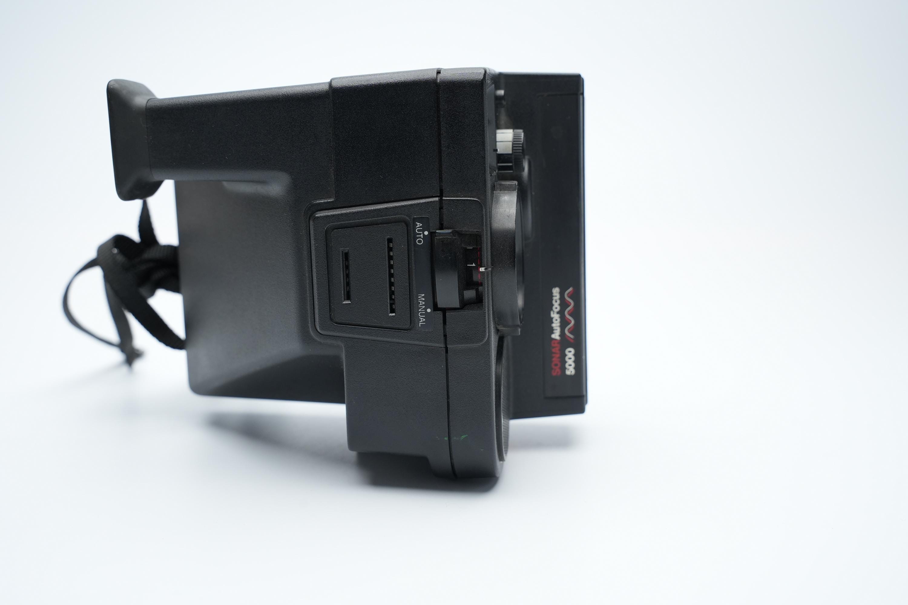 Polaroid Sonar Autofocus 5000 Land Camera | 1980s Vintage Instant