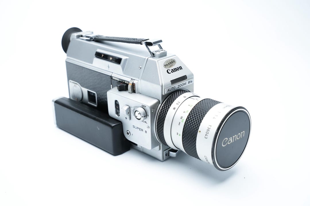 キヤノン オートズーム 814 – スーパー8フィルムカメラ – 1967年 – 8倍