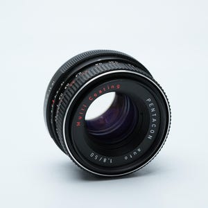 Pentacon Auto 50mm f/1.8 – Vintage M42 lens – 1970s – Lots of dust, fully functional