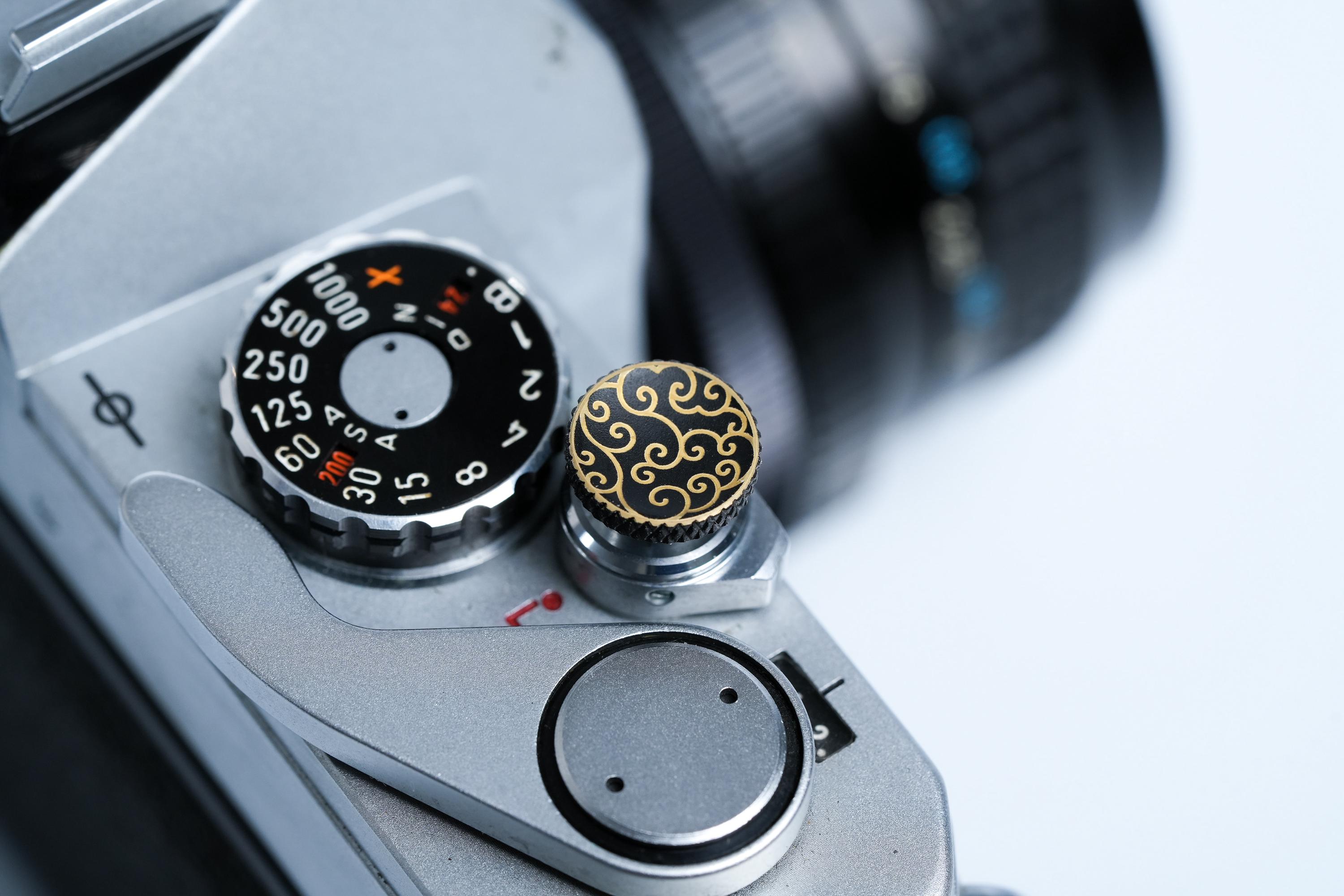 Brass Shutter Button Matte Black Gold, Kumo Cloud Engraving, Fits Leica ...