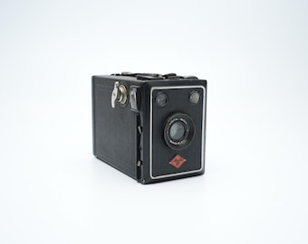 Agfa Box Spezial - Iconic 1930s Box Camera for Collectors and Vintage Photography Enthusiasts