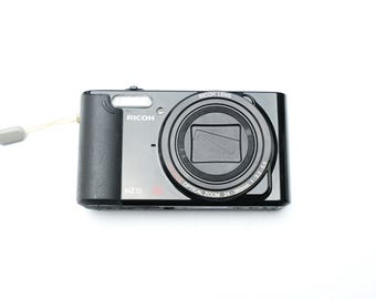 Ricoh HZ15 Digital Camera – 16MP, 15x Optical Zoom, SR
