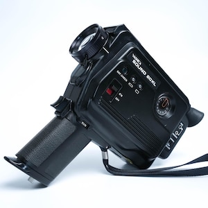 Yashica Sound 20XL Super 8 Sound Film Camera – f/1.1 Zoom Lens (Late 1970s, Japan) – Fully Working with Audio Recording