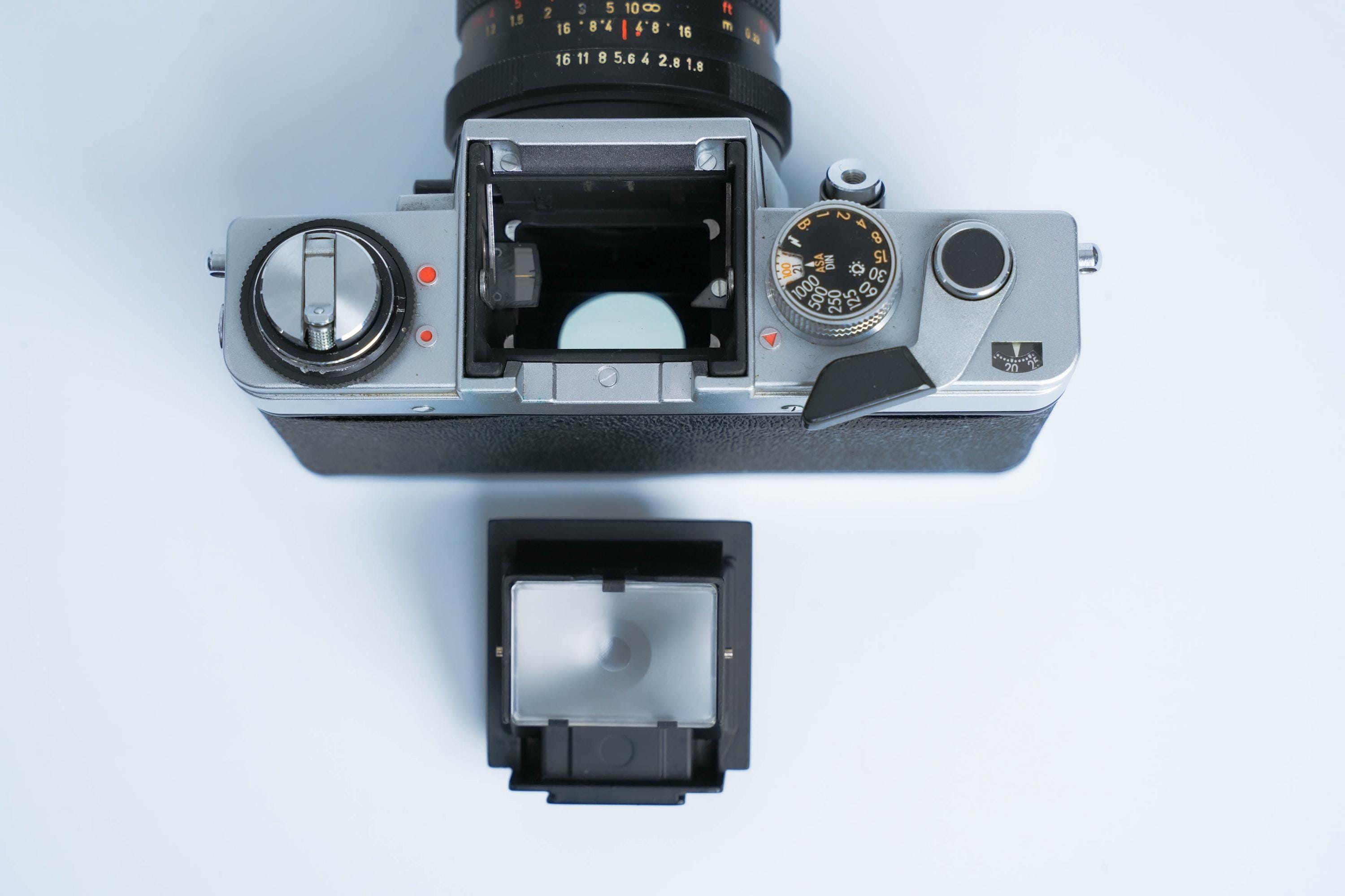 PRAKTICA VLC2 ボディ PENTACON Praktica VLC 2 35Mm SLR Analog Camera Pentacon Body Housing