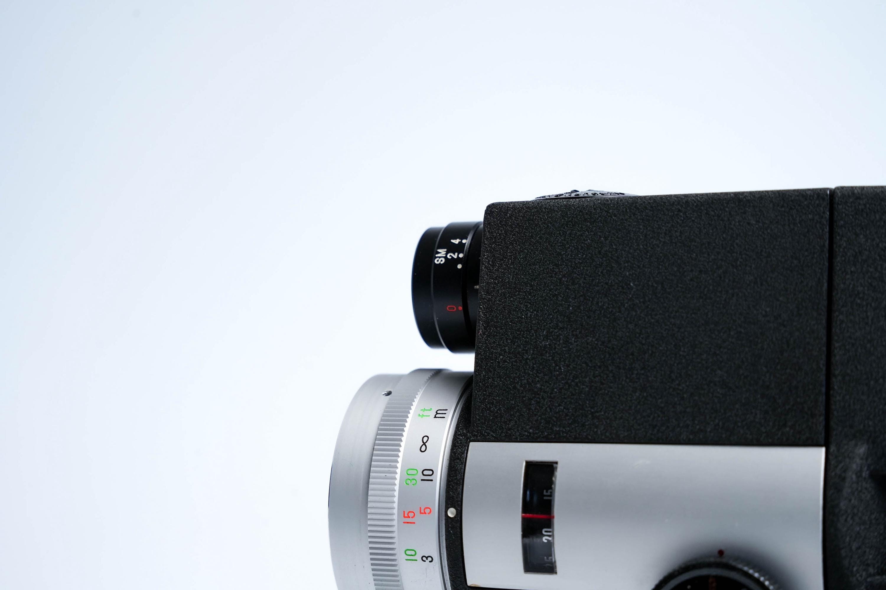 Fujica Z400 Single-8 Movie Camera With Fujinon-z 8.5–34mm F/1.8