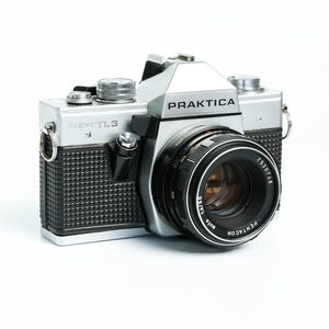Praktica Super TL 3 – Classic 1970s 35mm SLR Camera with Pentacon 50mm f/1.8