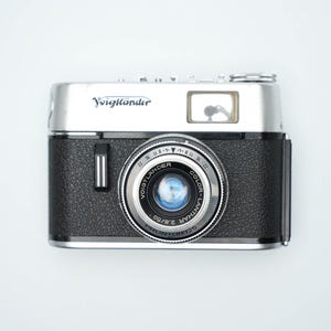 Voigtländer Vitoret F – Classic 1960s 35mm Film Camera for Vintage Photography Lovers