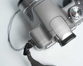Panasonic Lumix DMC-FZ18, 18x Leica Zoom, 2007 Digital Bridge