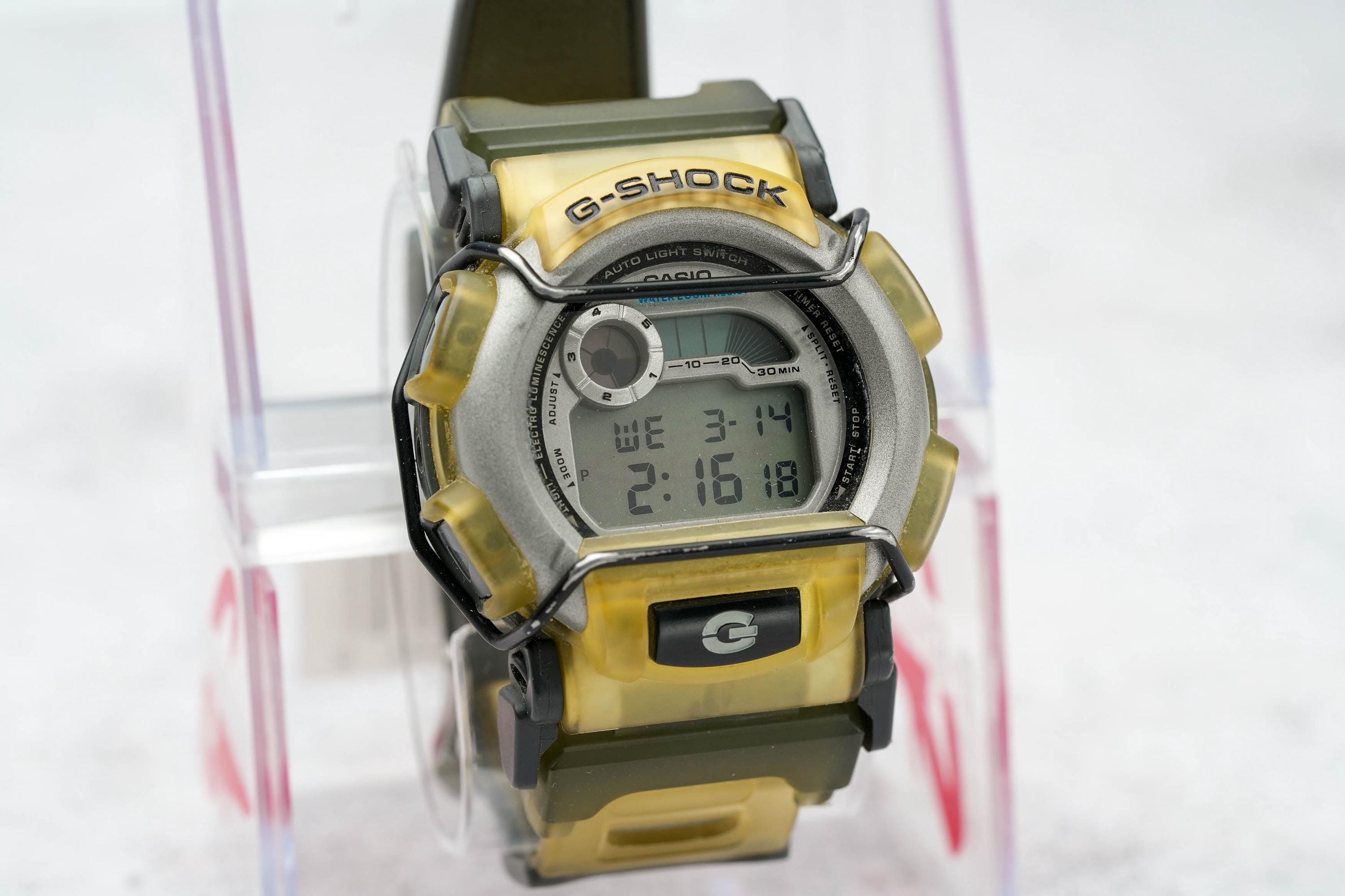 Casio G-shock DW-003 QW-1647 – Rugged Retro Quality From the