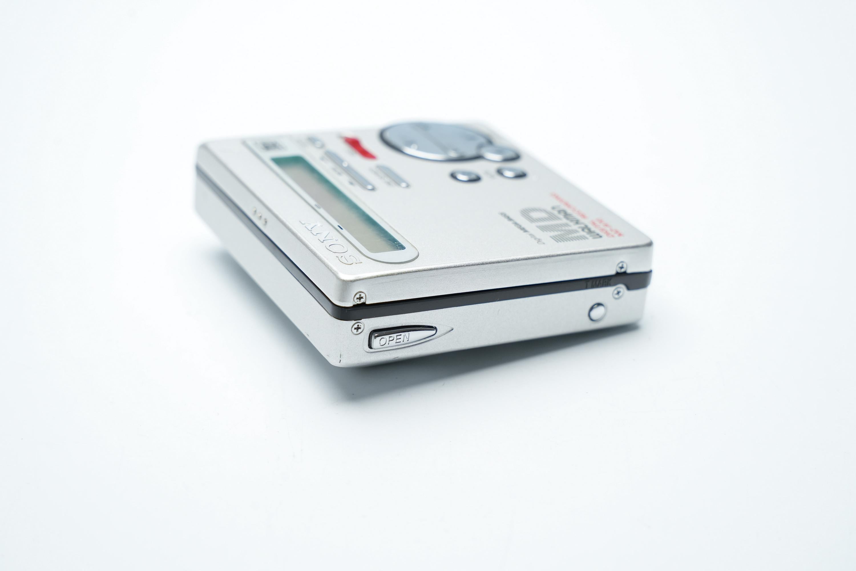 Sony MZ-R70 Minidisc Recorder – Portable Full-metal MD Walkman
