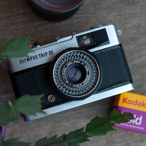 Olympus Trip 35 des années 60/70 – Appareil photo 35mm vintage avec cellule solaire