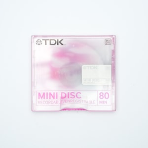 TDK MiniDisc in Rare Pink – 80 Minutes of High-Quality, Rewritable Audio Storage