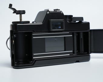 Praktica BMS ElectronicとPentacon Prakticar 50mm f/2.4 MCレンズ