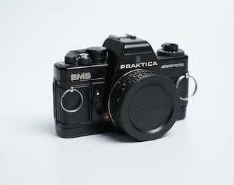 Praktica BMS ElectronicとPentacon Prakticar 50mm f/2.4 MCレンズ