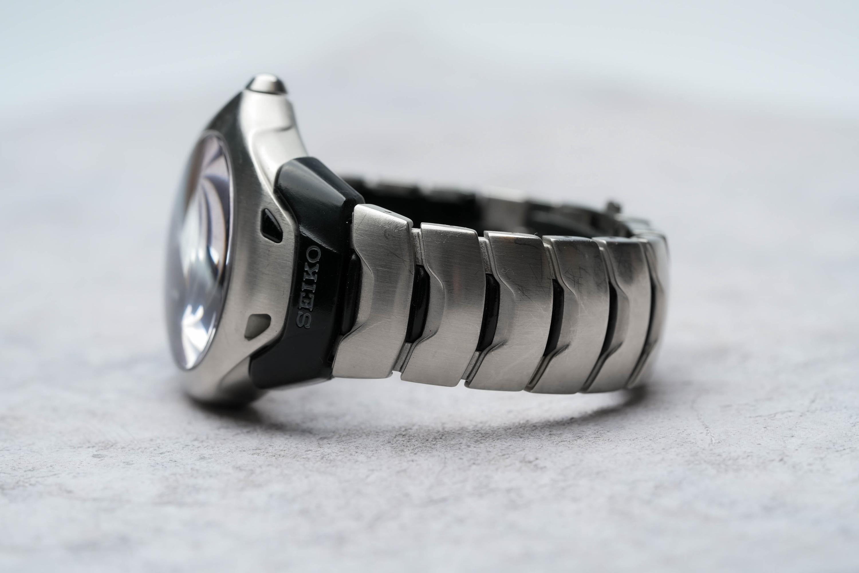 Seiko 5J22-0A70 – Kinetic Auto Relay Men's Watch, Stainless Steel