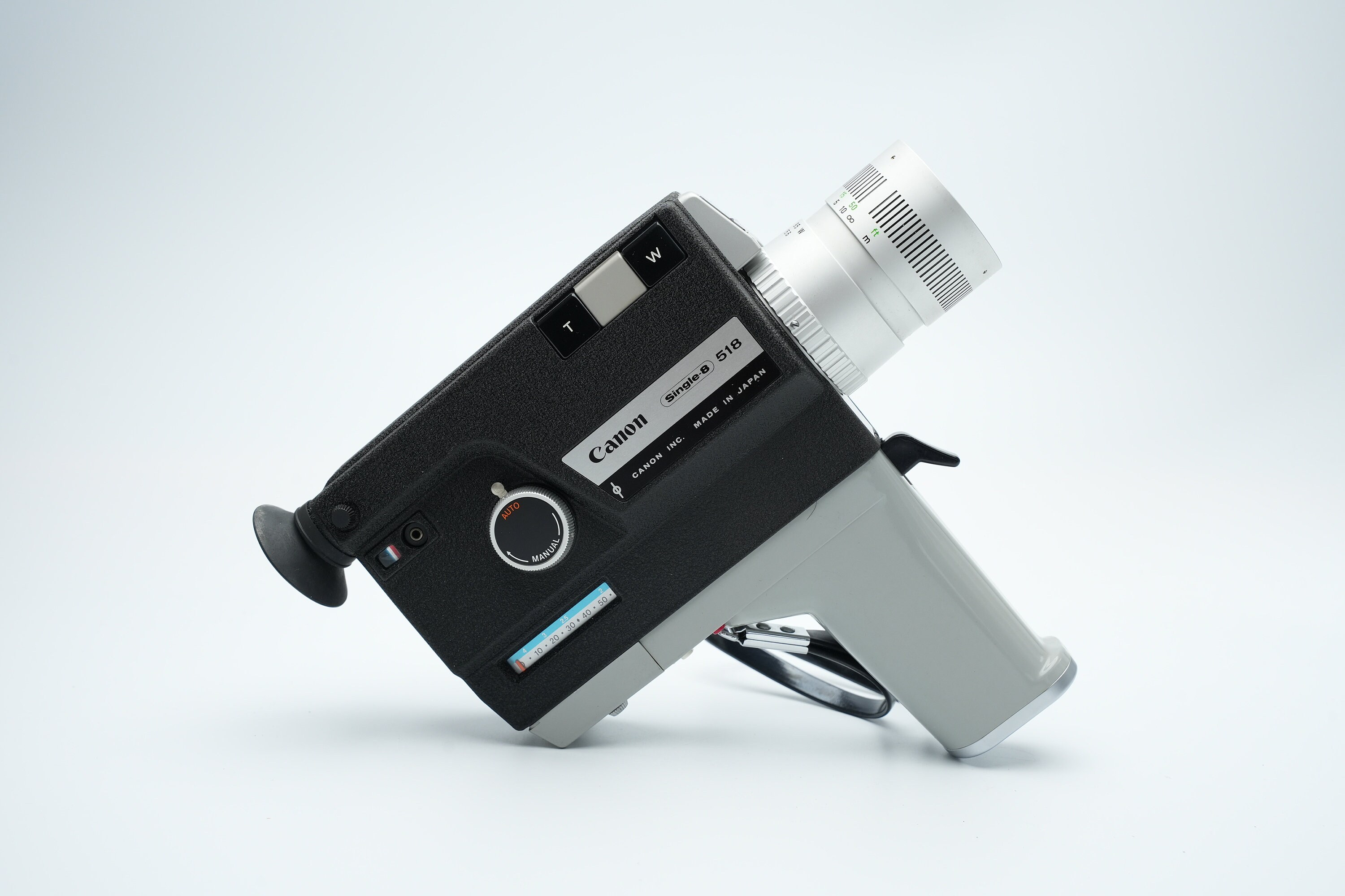 Canon Single 8 518 Film Camera – Iconic 1960s Japanese