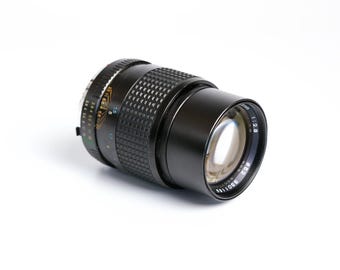 RMC Tokina 135mm f/2.8 – Minolta MD-mount – Vintage Telephoto Lens
