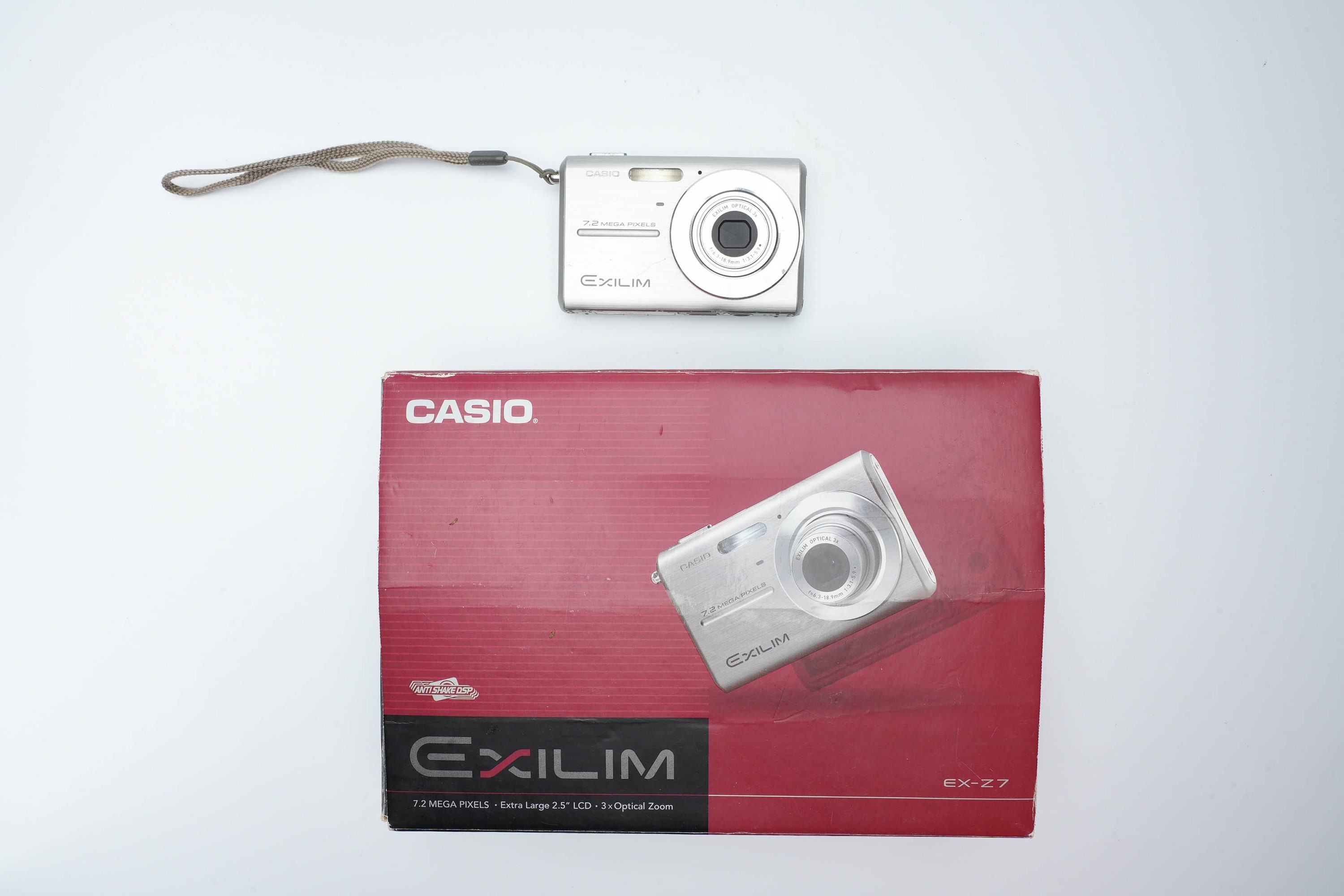 CASIO EXILIM EX-ZS28 (良品） Casio Exilim EX-Z28 Black 16.1MP Digital Camera [Near Mint/C