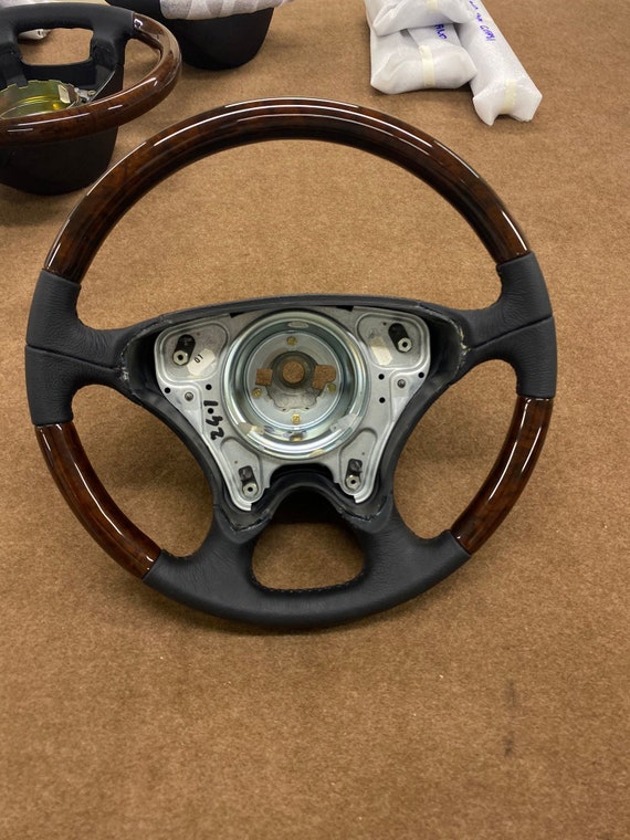 メルセデス R129 フェイスリフト SL ウッドステアリングホイール