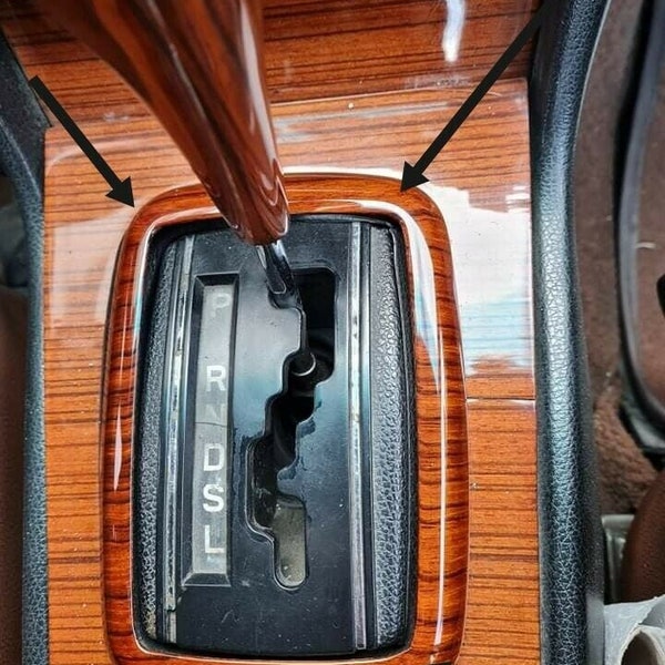 Mercedes r107 sl, console centrale en bois, cadre de changement de vitesse zebrano