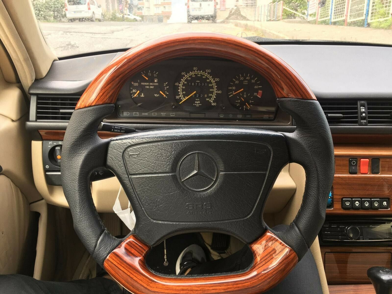 Mercedes-benz Amg Look W124 W210 W208 W140 R129 Steering Wheel