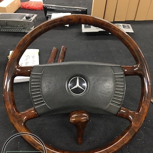 Mercedes vollholzlenkrad früh r107 w123 w116 w115 w114 wurzelholz nussbaum