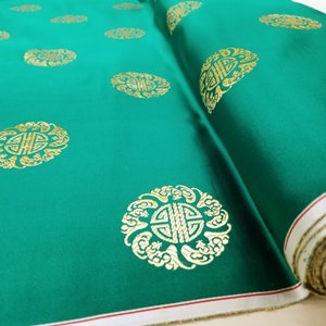 Tessuto Broccato di Seta Verde Giada e colore Medaglione Oro -a mezzo metro- tissu chinoi vert, Brocade Chinois, brocado Chino, Broccato Cinese