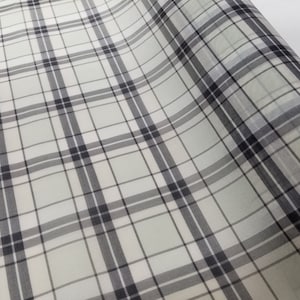 Tecido Seda Estampado Organza Cinza/CinzaVerde e Padrão Xadrez -por meia jarda-