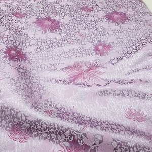 Fabric Silk Brocade Pale Purple and Pink Chrysanthemum -by half yard-, Brocade Chinois, brocado Chino, Broccato Cinese