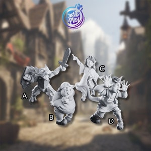 Könnte beinhalten: Vier 3D-gedruckte Miniaturfiguren, in Grau bemalt. Die Figuren sind in verschiedenen Action-Posen dargestellt. Die Figuren sind mit A, B, C und D beschriftet. Das Bild enthält den Text "Cast n Play 3D Printable Miniatures".