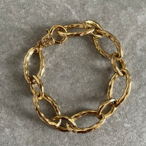 18k Gold chain bracelet, classic bracelet, statement bracelet gold, chunky bracelet gold, large link bracelet, trendy jewellery 2023, women