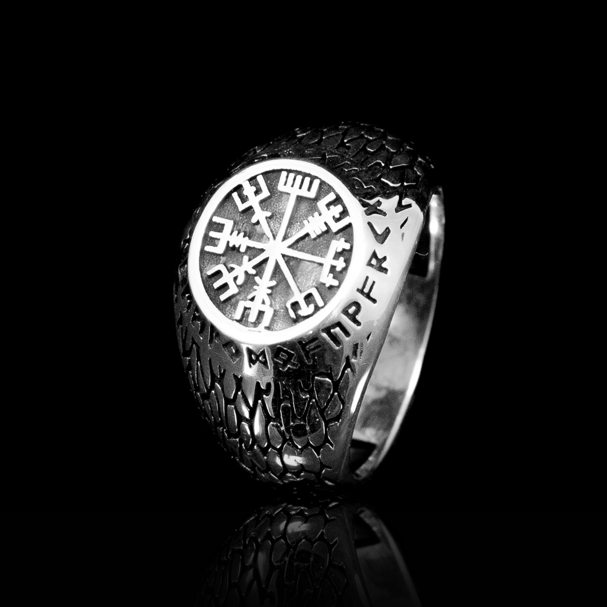 Round Viking Compass Vegvísir Ring With Runes for Men, Mens Viking Ring