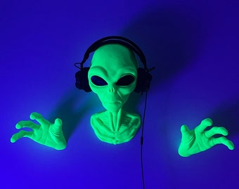 Alien Headphone Stand, Accessories Hanger, Cute Headphone Stand, Alien Headphone Wall Hanger, Gaming/Gamers, UFO!