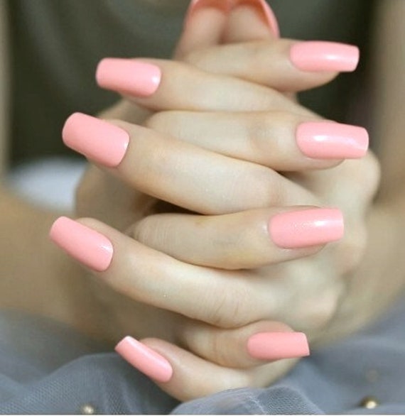 coral pink nails