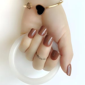 Glue On Press On Nails - Short Rounded Square - Chocolate Brown